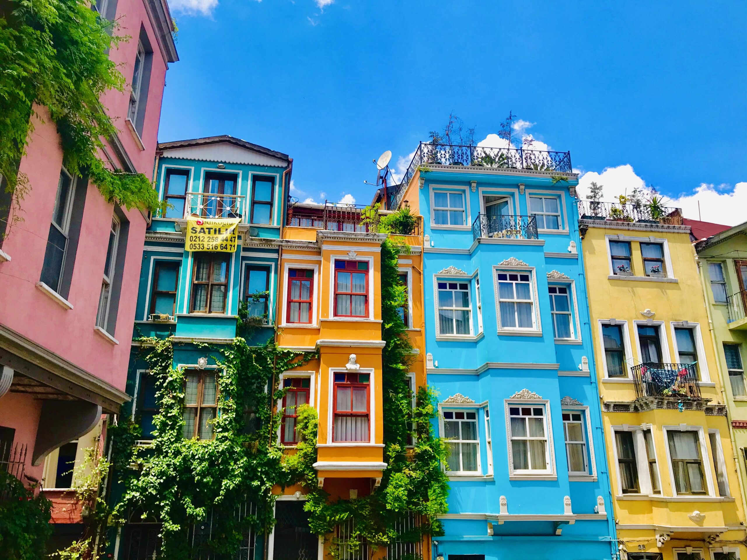 Balat: Colorful Historical District of Istanbul